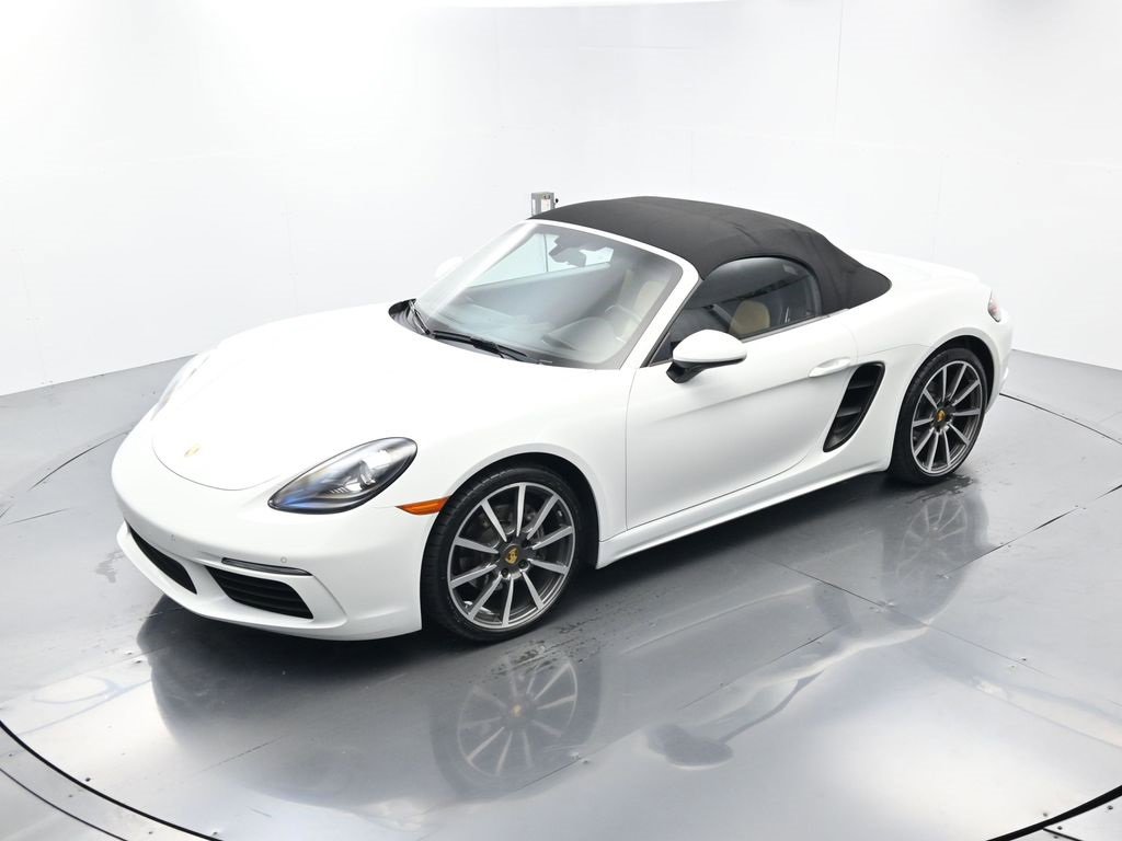 Certified 2018 Porsche 718 Boxster image 32