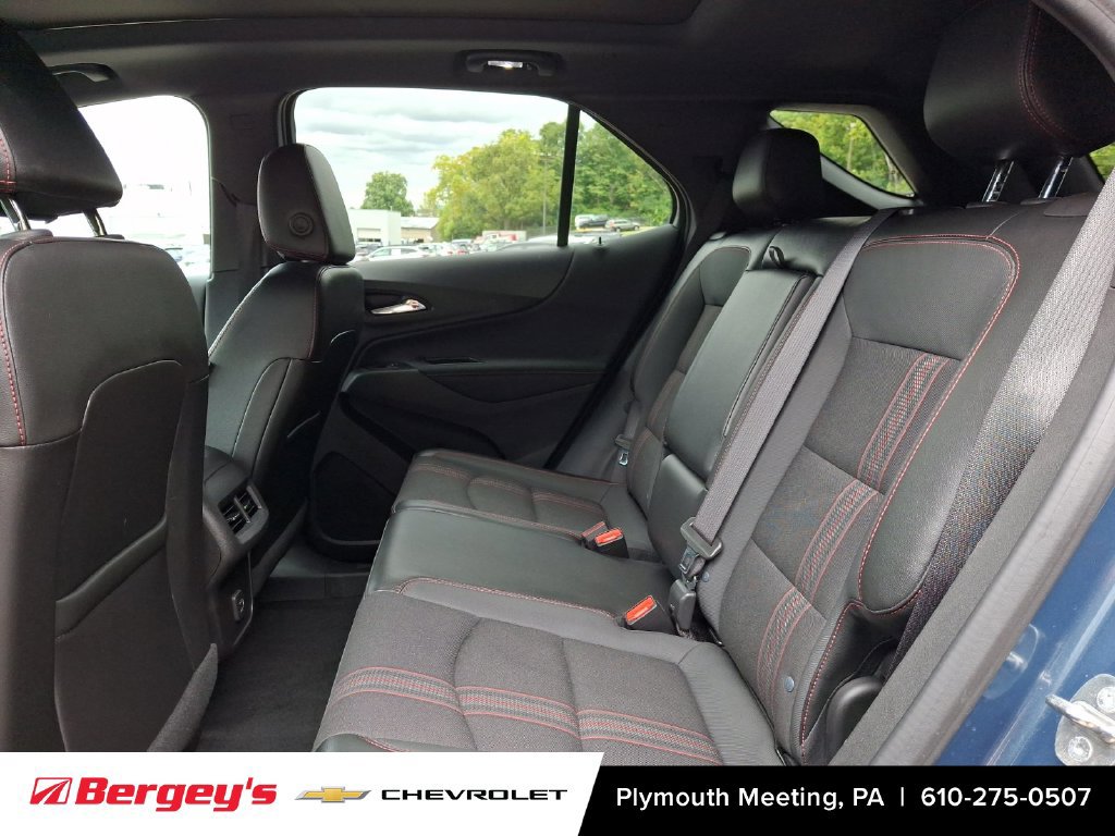 Used 2024 Chevrolet Equinox RS w/ LPO, Cargo Package AWD/4WD image 12