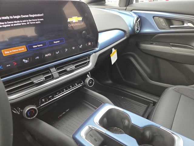 New 2026 Chevrolet Equinox EV LT image 37