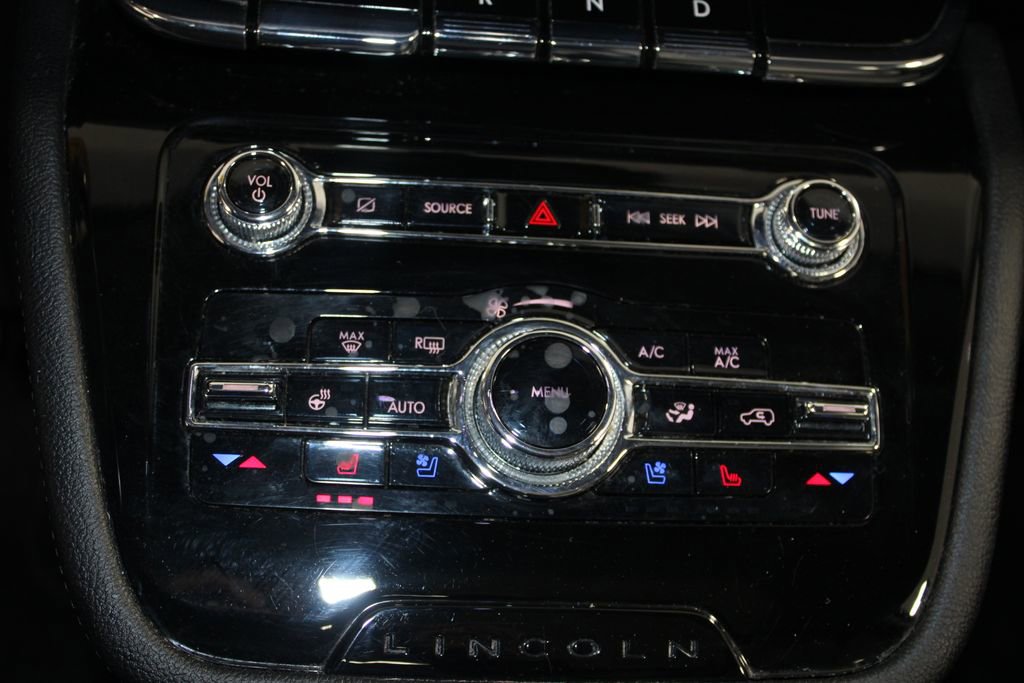 Used 2022 Lincoln Corsair Reserve w/ Equipment Group 201A image 46