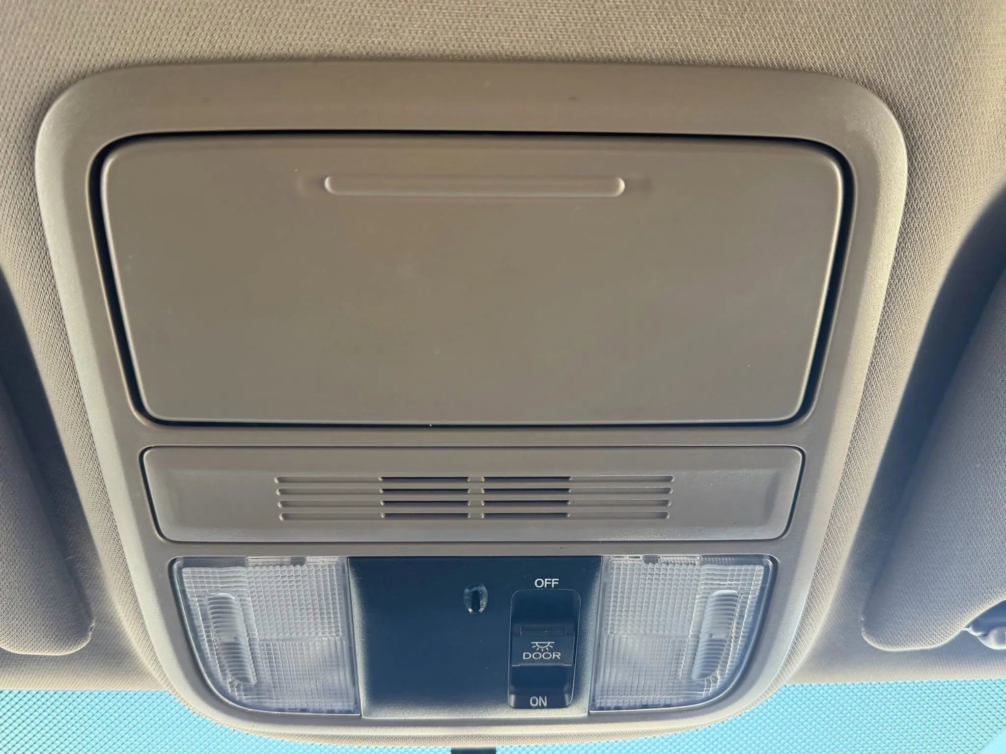 Used 2019 Honda Odyssey LX image 29