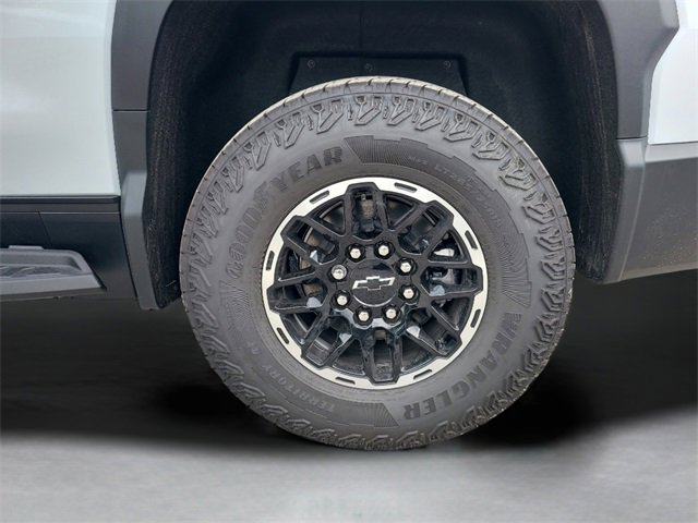 New 2026 Chevrolet Silverado EV Trail Boss image 32