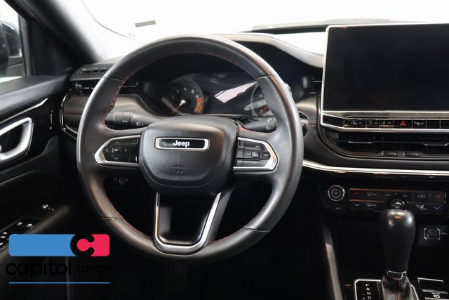 Used 2023 Jeep Compass Trailhawk AWD/4WD image 13