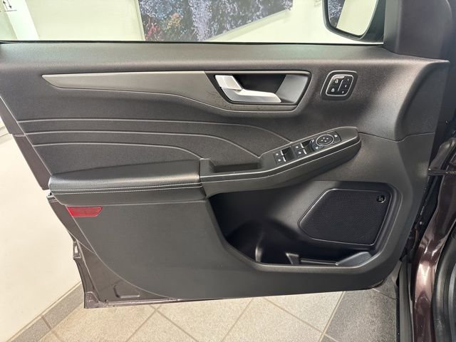 Used 2023 Ford Escape Active w/ Tech Pack #2 image 18