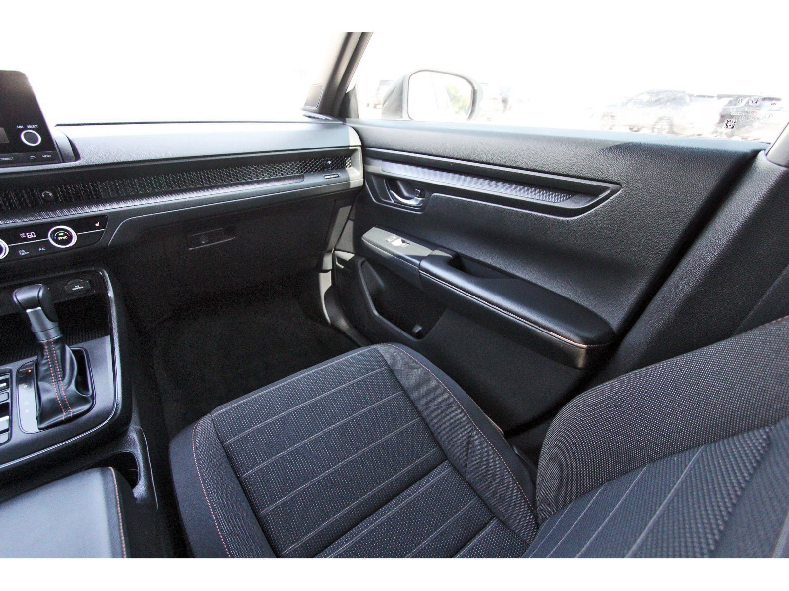 Used 2025 Honda CR-V Sport image 11
