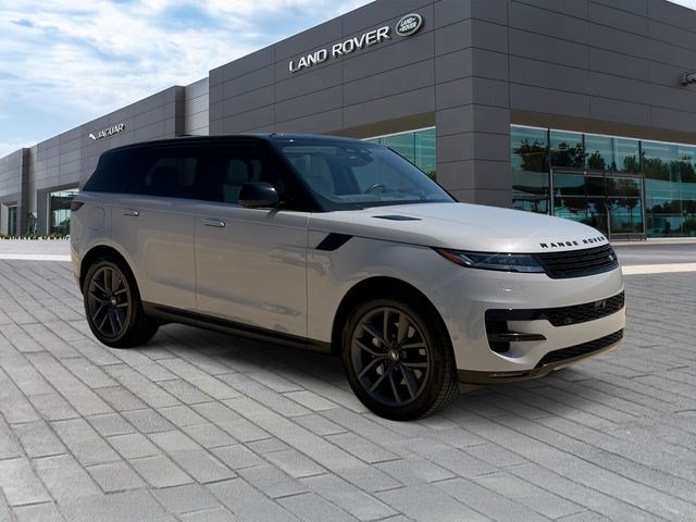 Used 2024 Land Rover Range Rover Sport SE AWD/4WD image 7