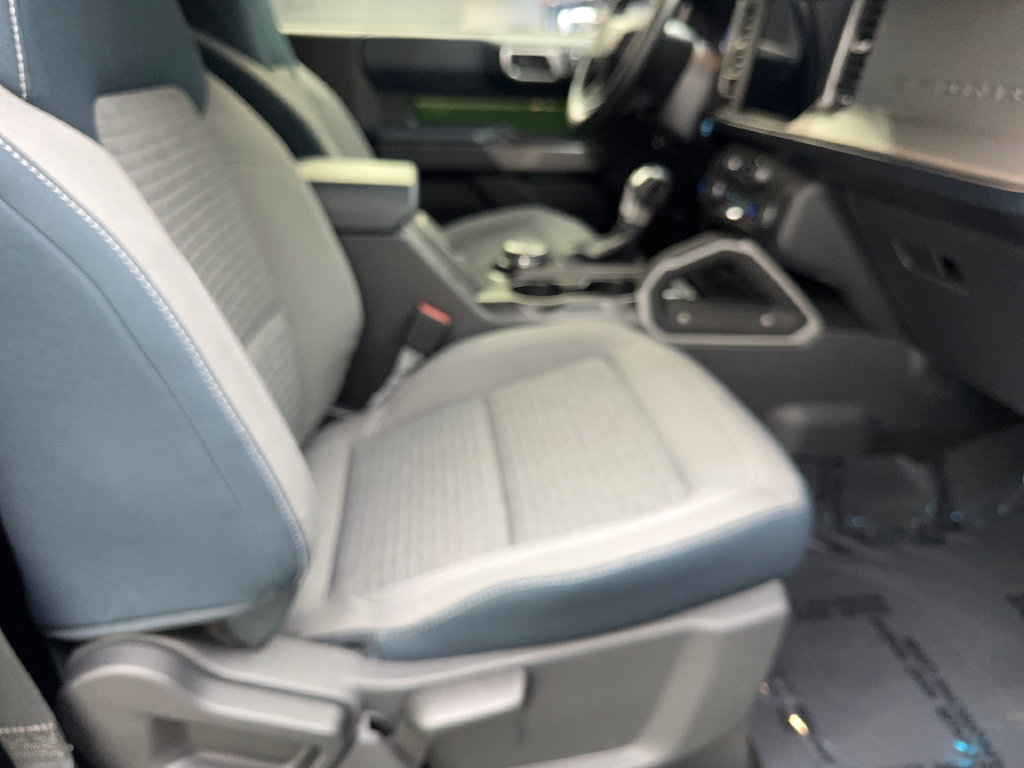 Used 2022 Ford Bronco Outer Banks AWD/4WD image 36