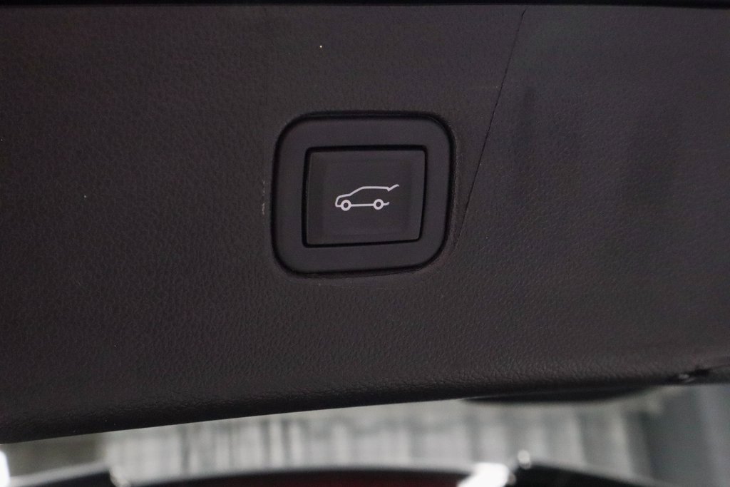 Used 2024 Chevrolet Blazer LT w/ Convenience Package image 18