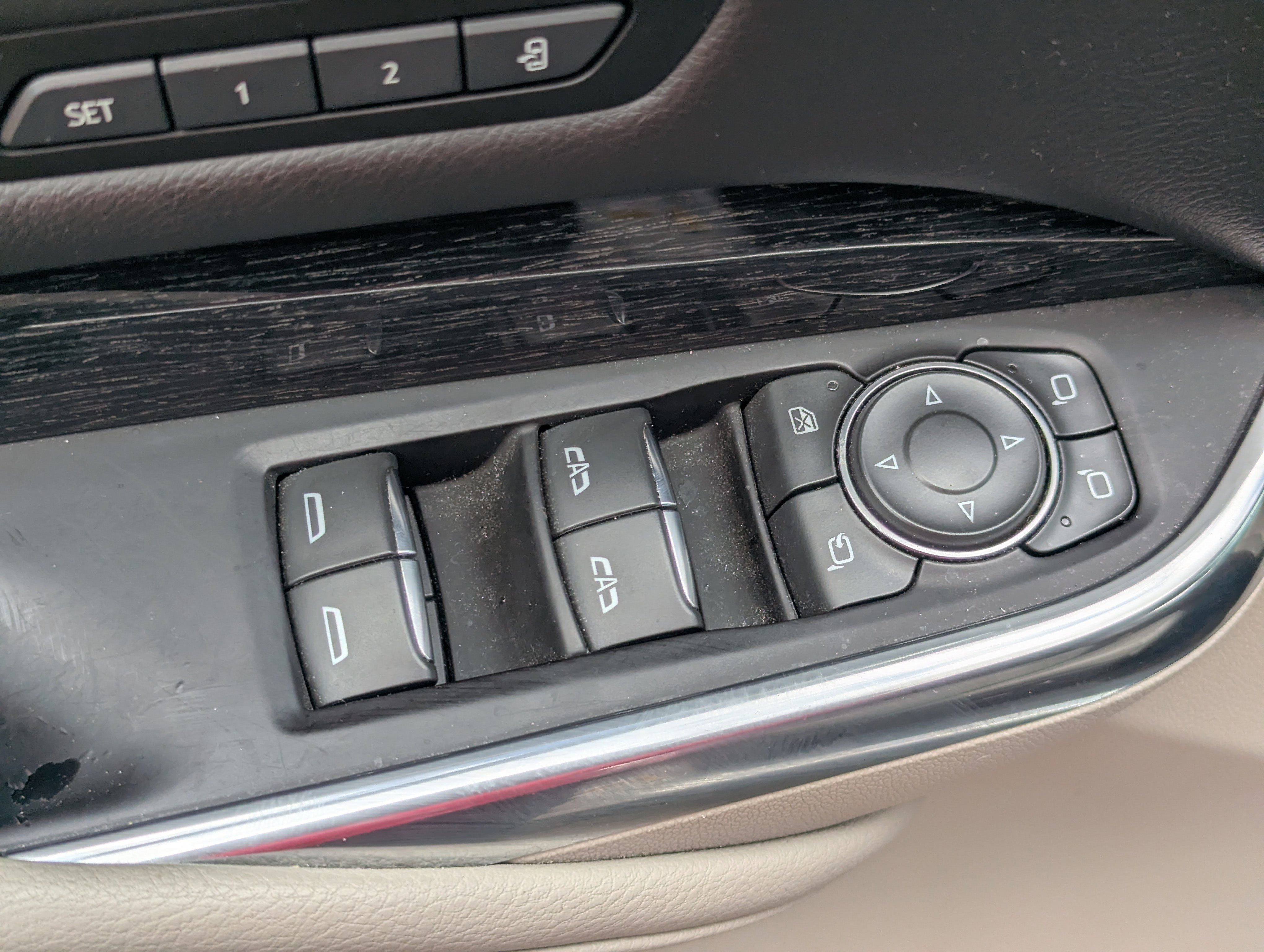 Used 2021 Cadillac XT4 Premium Luxury image 23