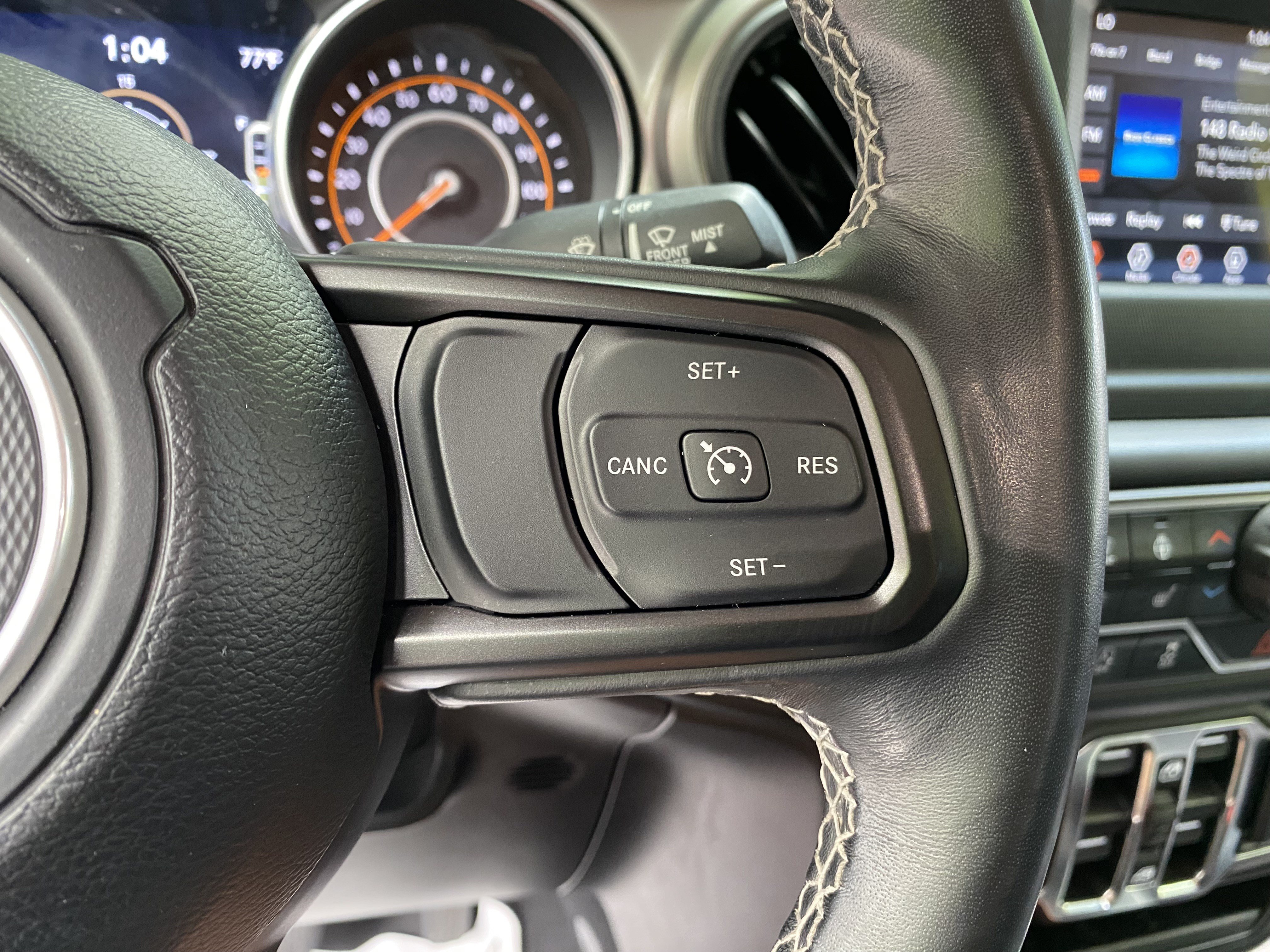 Used 2021 Jeep Gladiator Sport AWD/4WD image 21