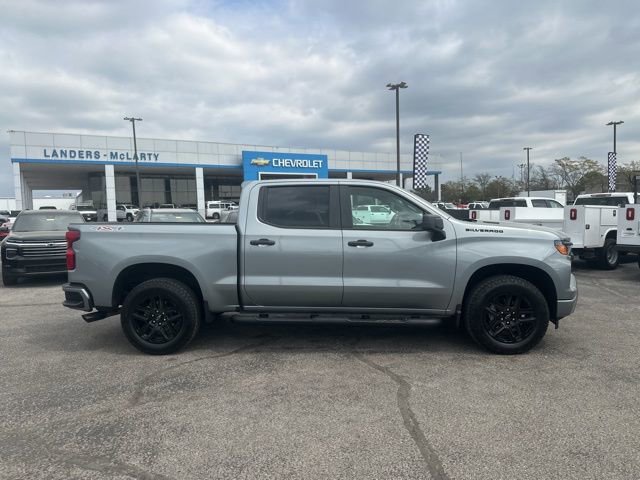 Used 2025 Chevrolet Silverado 1500 Custom w/ Turbomax Blackout Package image 2
