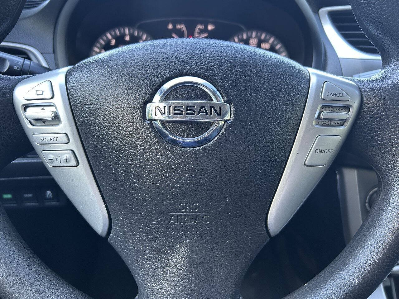 Used 2014 Nissan Sentra SV FWD image 15