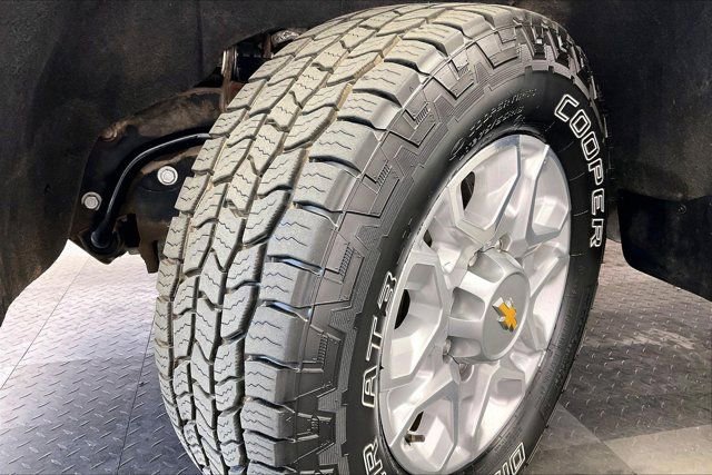 Used 2022 Chevrolet Silverado 2500 LTZ w/ Safety Package image 34