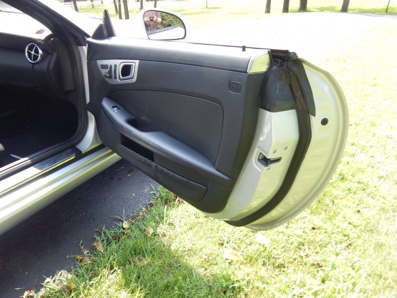 Used 2013 Mercedes-Benz SLK 250 image 15