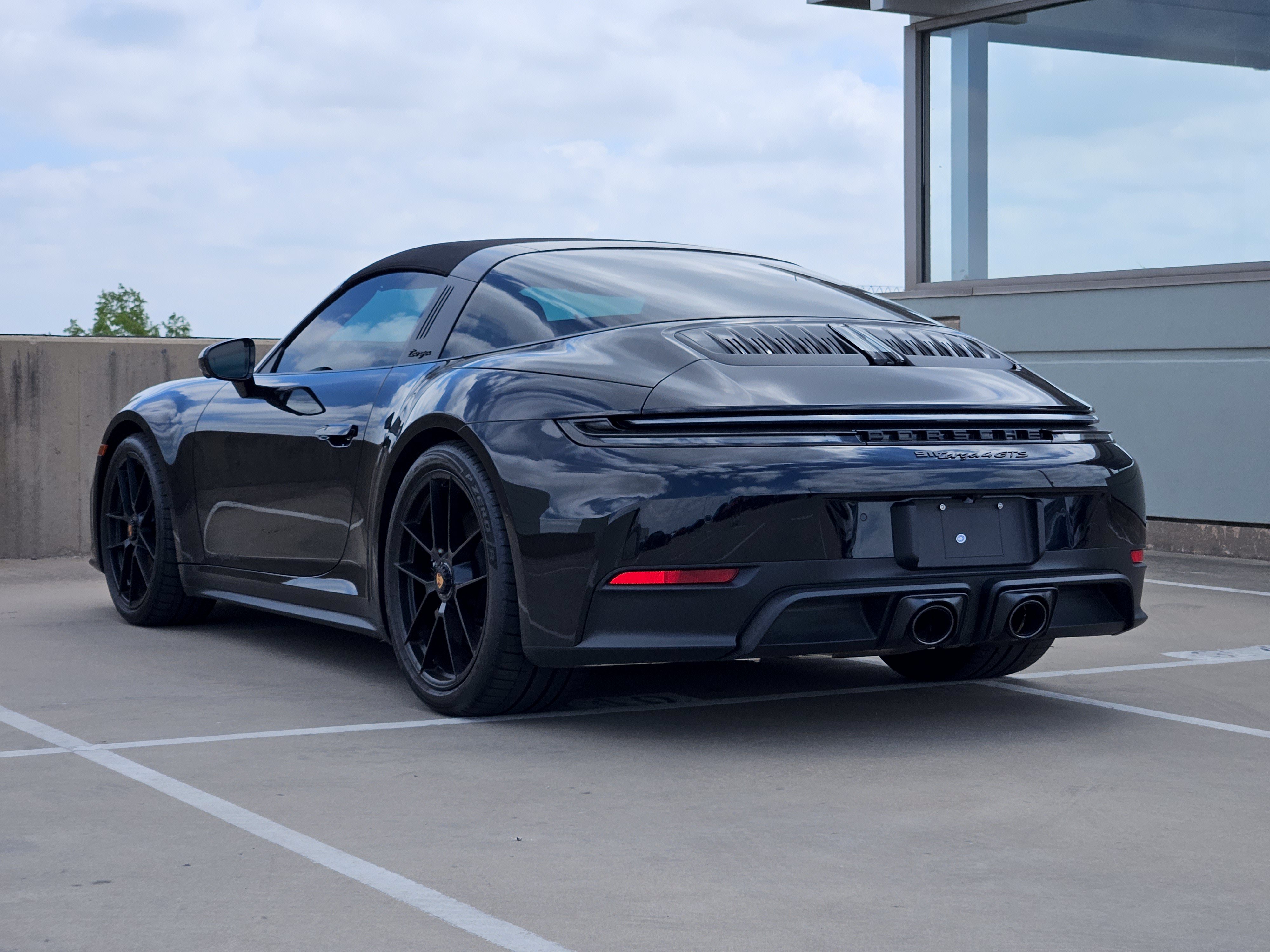 Certified 2026 Porsche 911 Targa 4 GTS AWD/4WD image 3