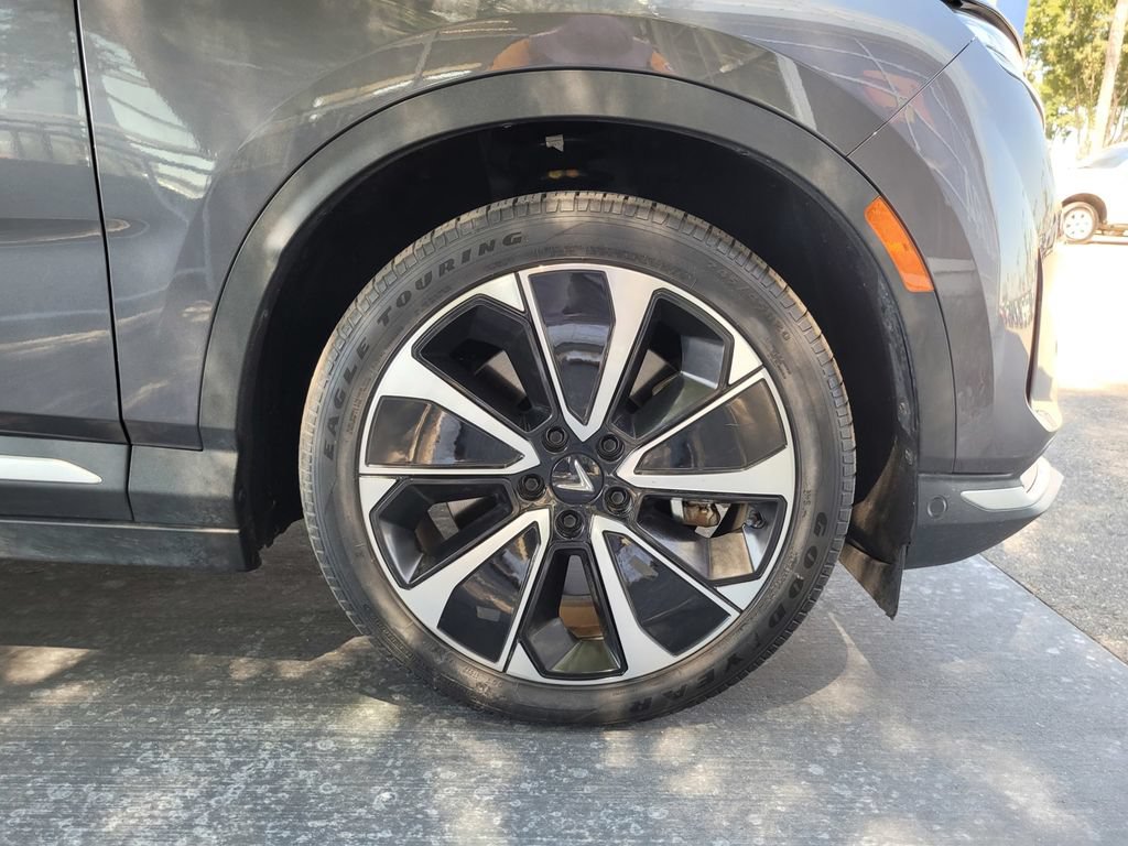 Used 2023 VinFast VF 8 Plus AWD/4WD image 39