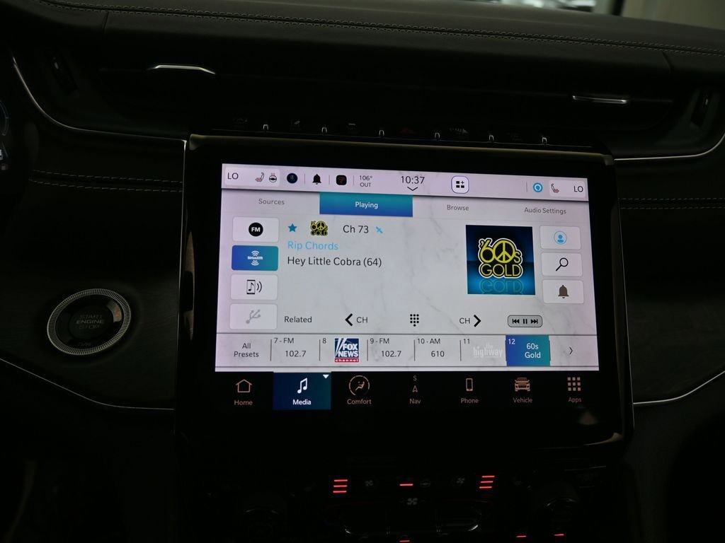 Used 2023 Jeep Grand Cherokee Overland w/ Luxury Tech Group IV image 25