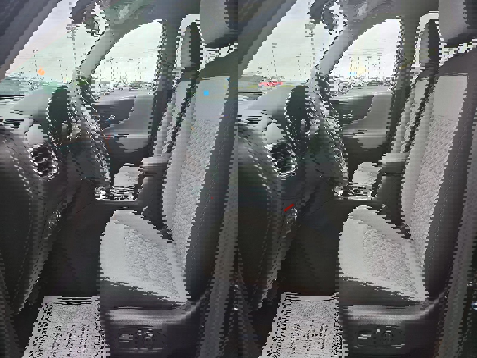 Used 2024 Chevrolet Equinox LT image 7