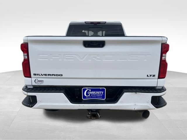 Used 2024 Chevrolet Silverado 2500 LTZ w/ LTZ Plus Package AWD/4WD video 5