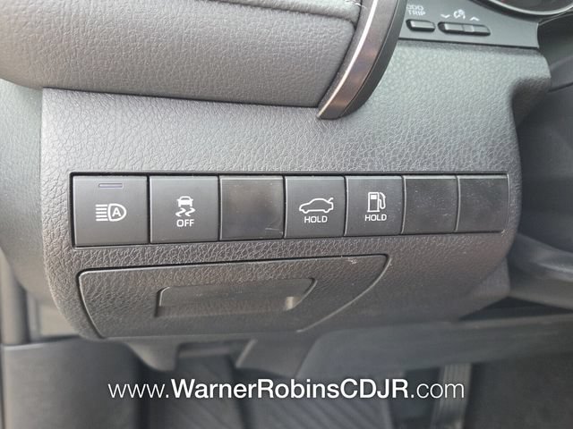 Used 2023 Toyota Camry XSE FWD image 28