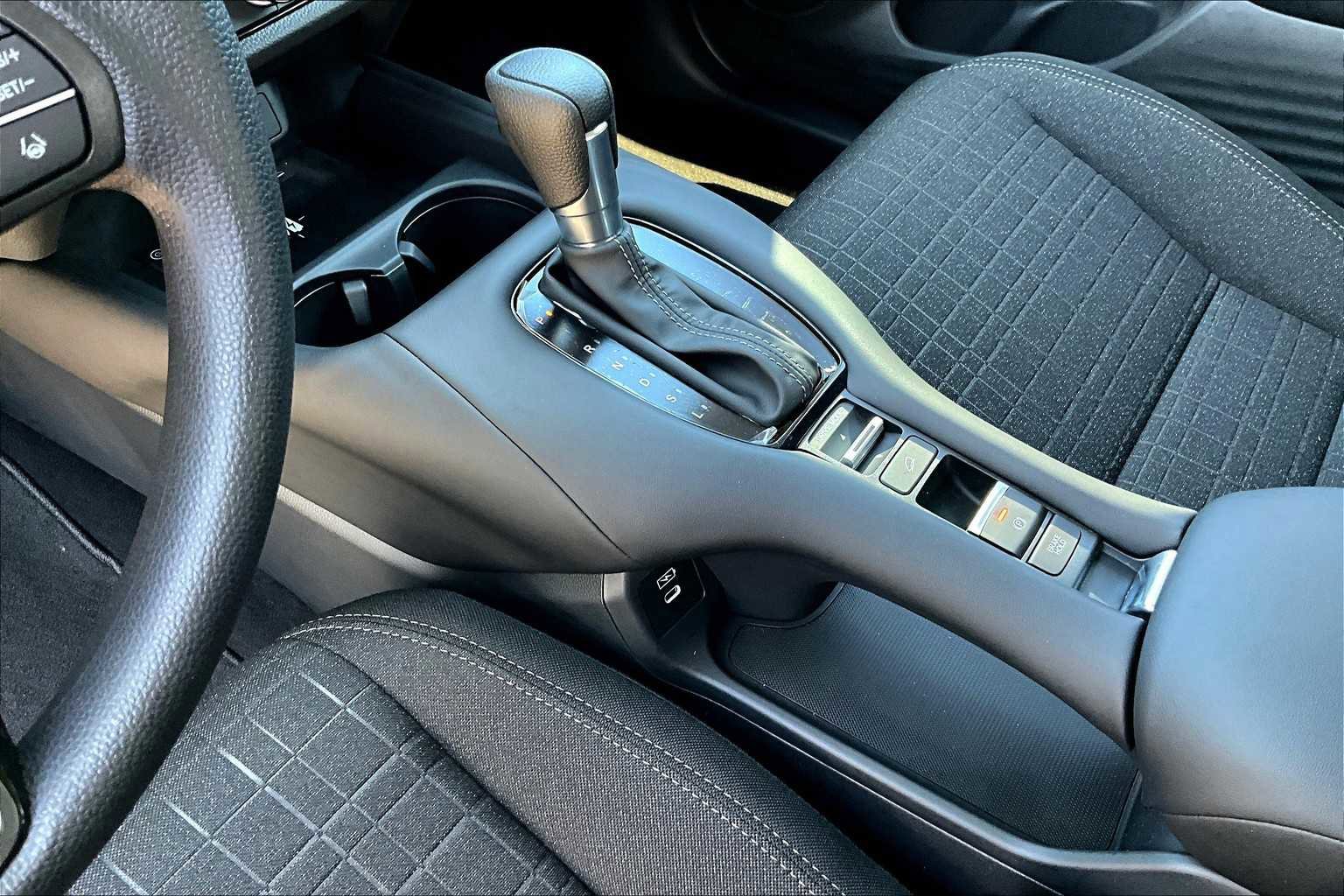 Used 2026 Honda HR-V LX image 7