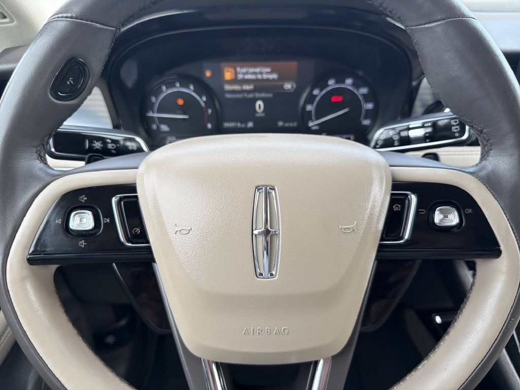Used 2021 Lincoln Corsair AWD w/ Sport Package image 31