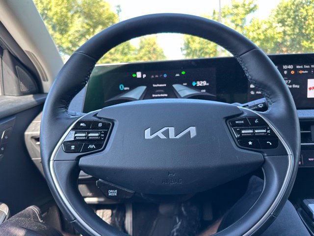 Used 2022 Kia EV6 Wind w/ Wind Technology Package AWD/4WD image 40