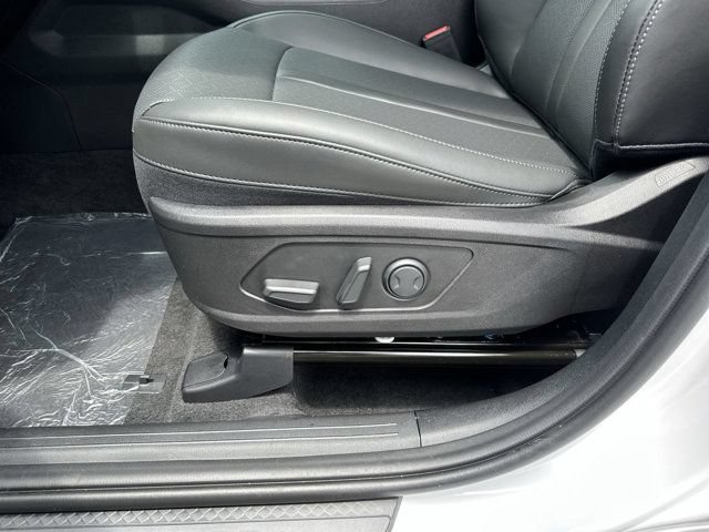 Used 2023 Kia Sorento S w/ Panoramic Sunroof Package FWD image 18