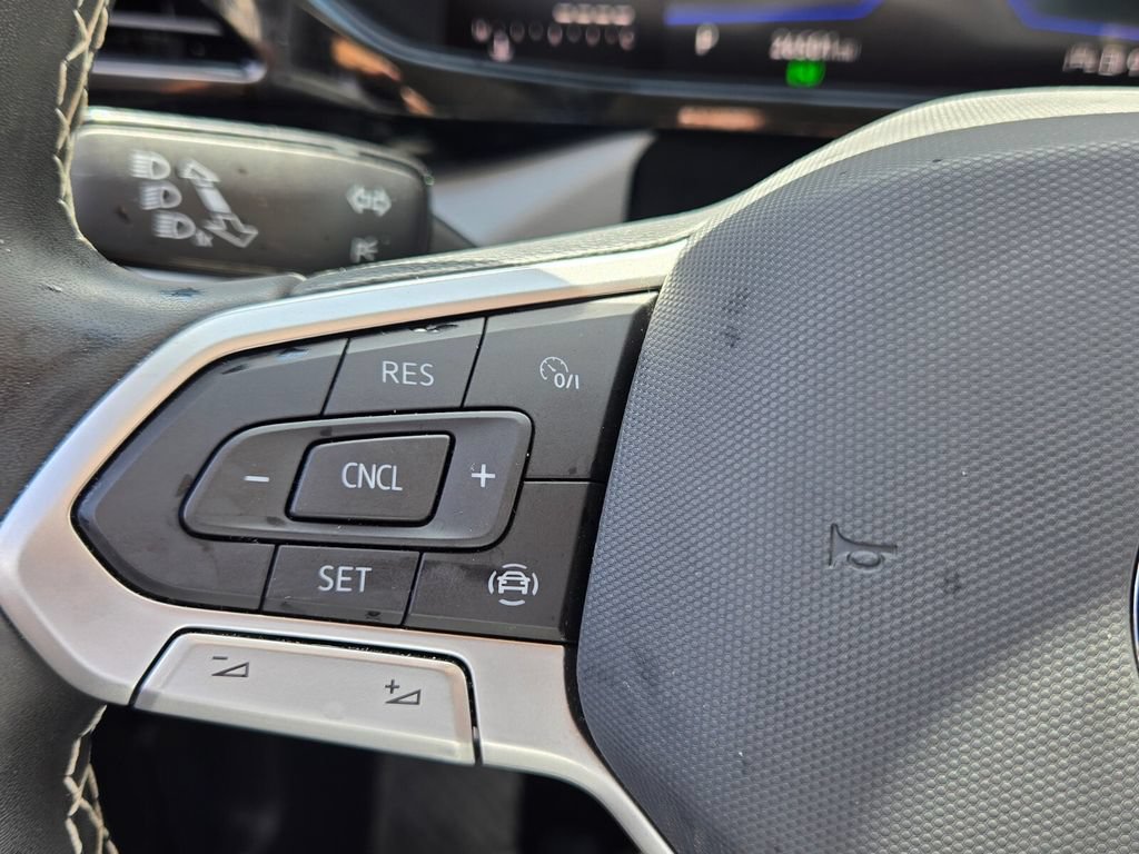 Certified 2023 Volkswagen Taos S FWD image 24