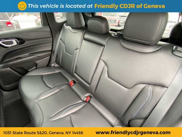 Used 2026 Jeep Compass Limited AWD/4WD image 12