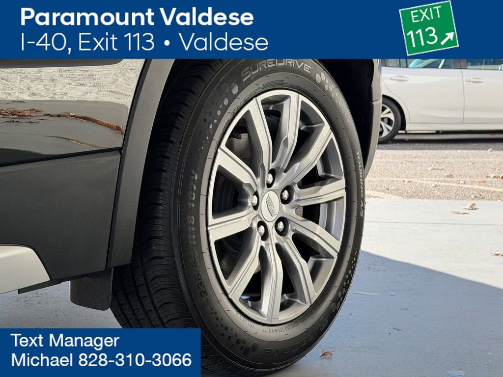 Used 2023 Cadillac XT4 Premium Luxury image 28