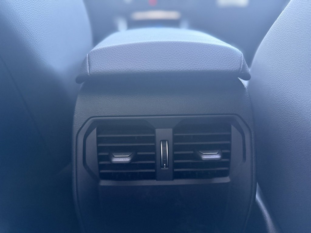 Used 2025 BMW 430i Coupe w/ Convenience Package image 13