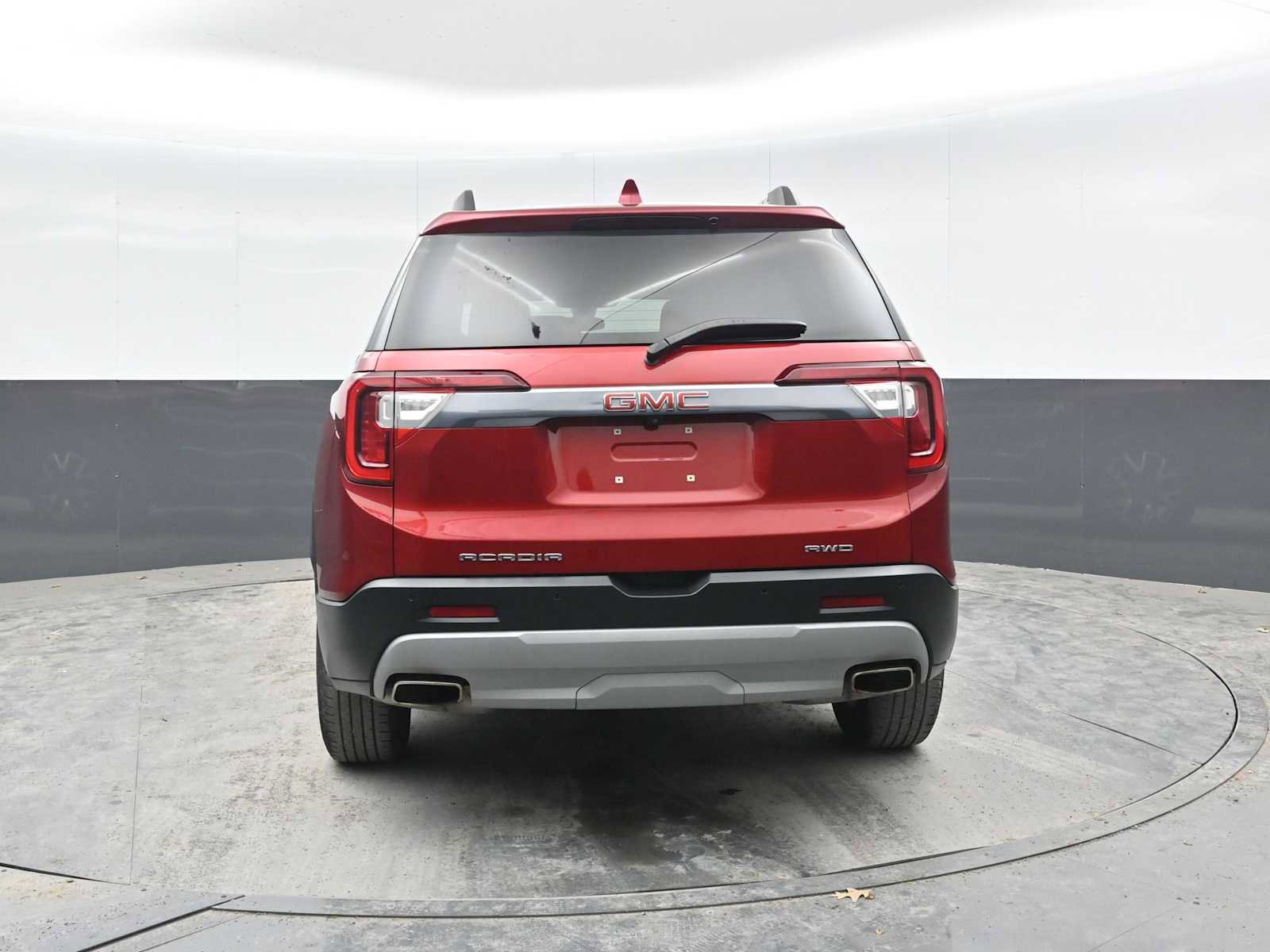 Used 2023 GMC Acadia SLE w/ Driver Convenience Package AWD/4WD image 11