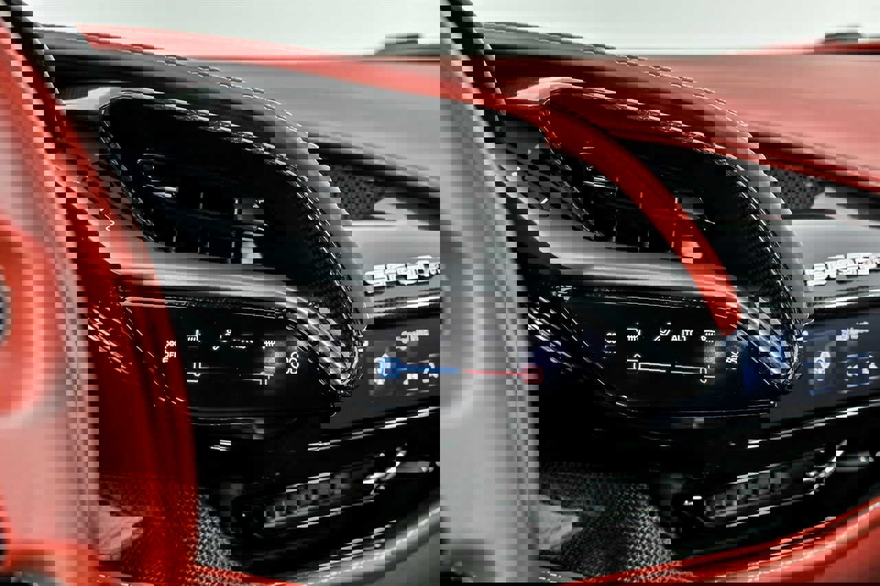 Used 2023 Ferrari SF90 Stradale image 37