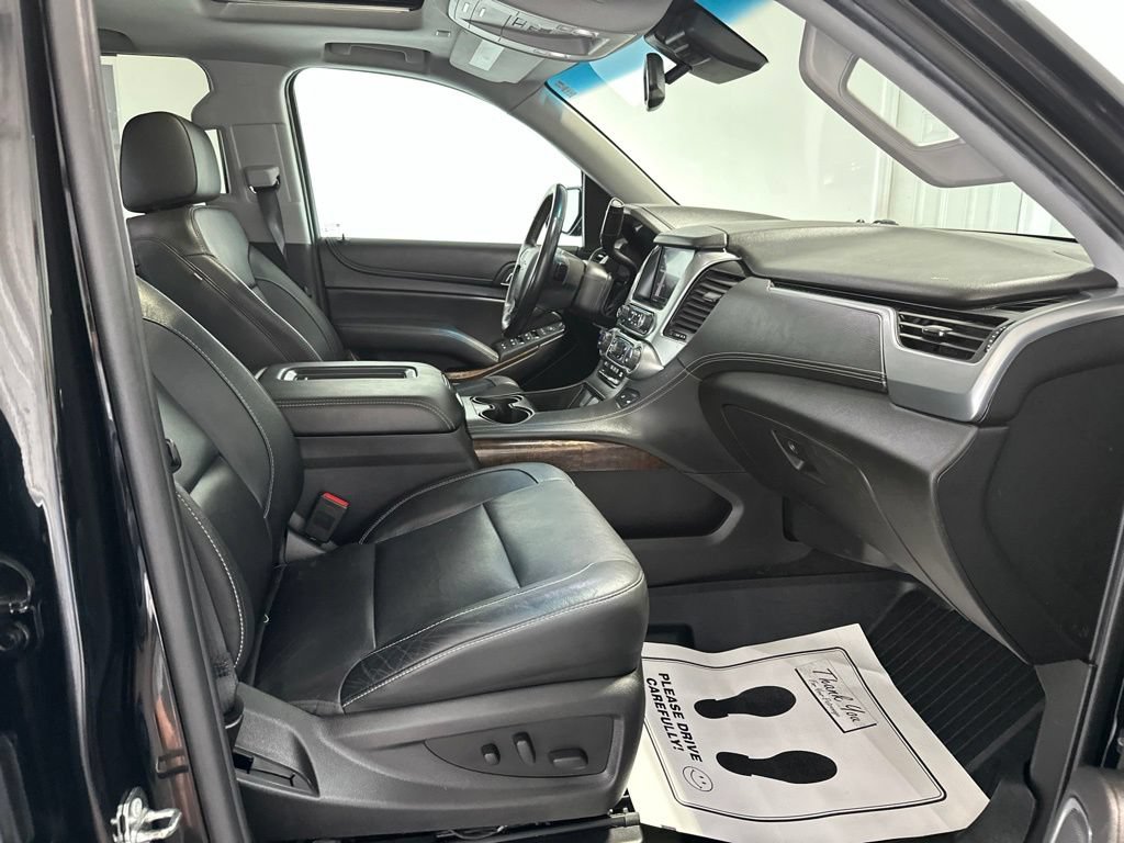 Used 2018 Chevrolet Tahoe LT w/ LT Signature Package AWD/4WD image 31