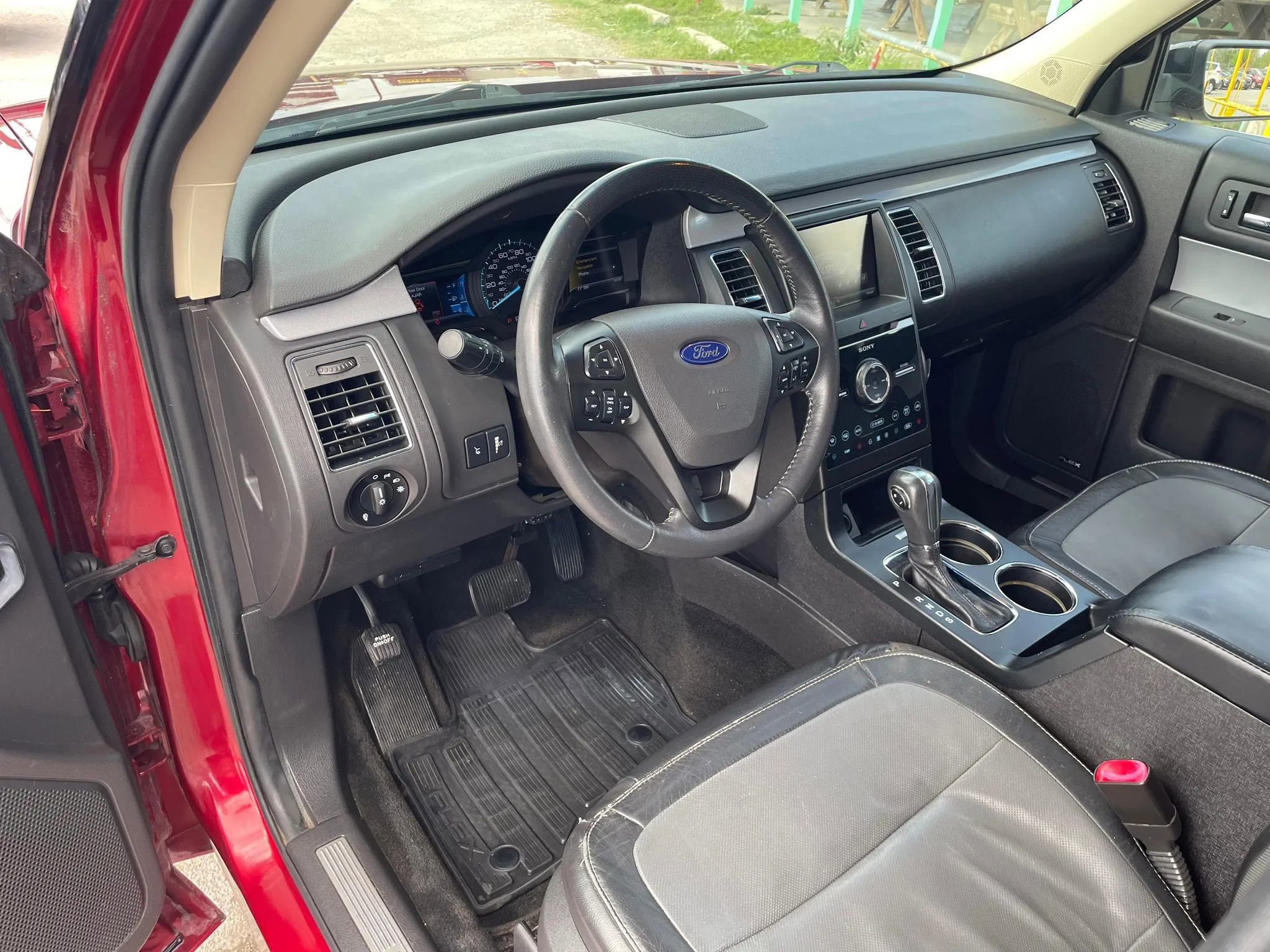 Used 2014 Ford Flex Limited w/ Equipment Group 301A image 13