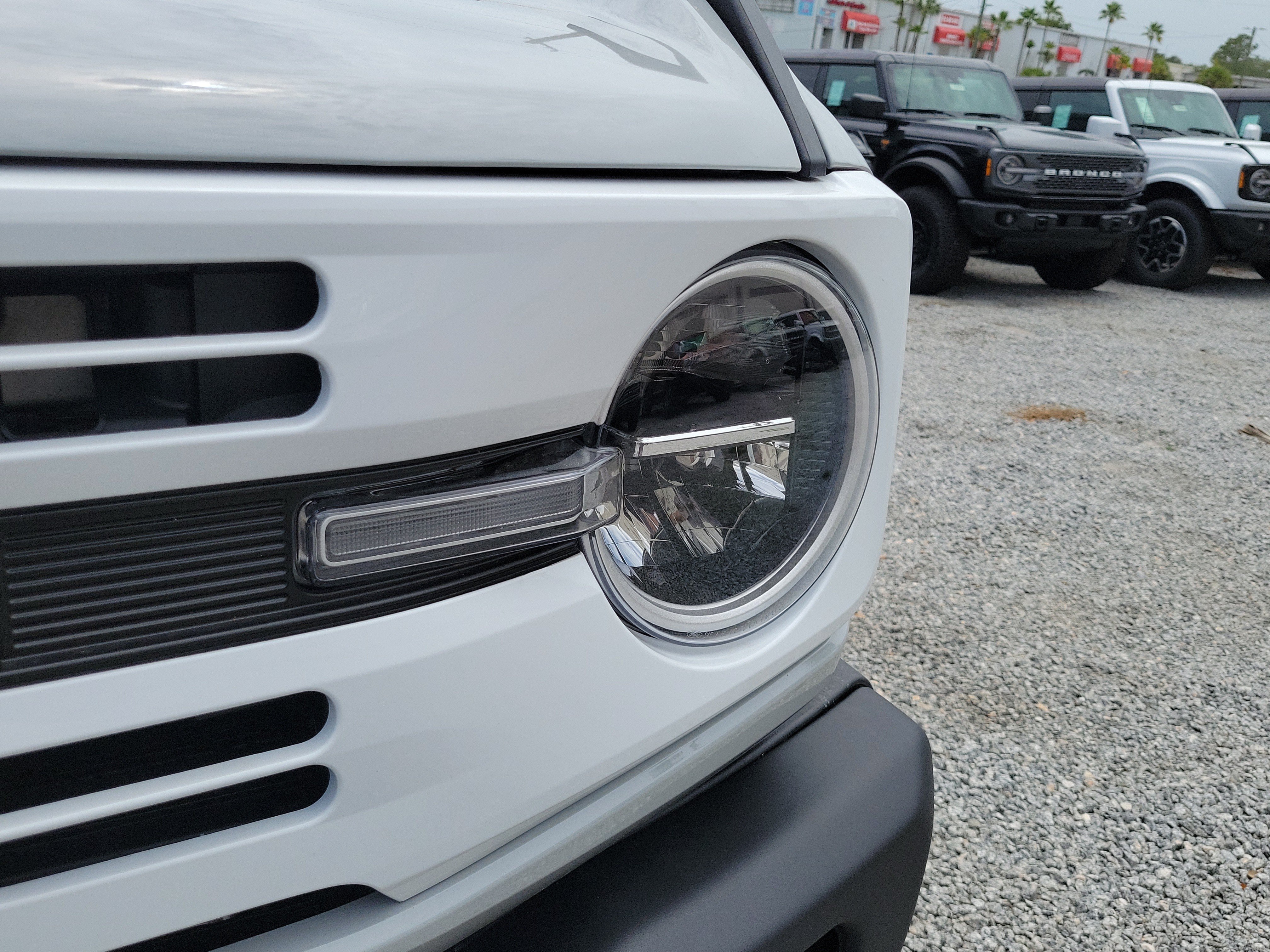 New 2026 Ford Bronco Heritage Edition AWD/4WD image 4