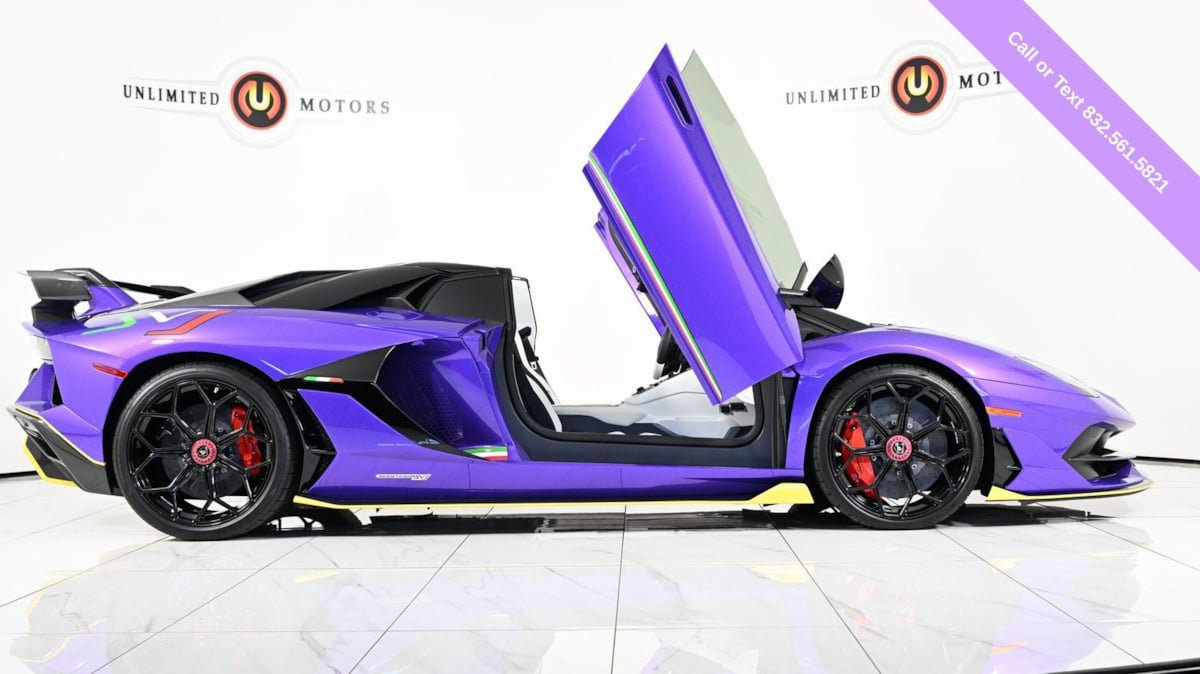 Used 2021 Lamborghini Aventador SVJ AWD/4WD image 9