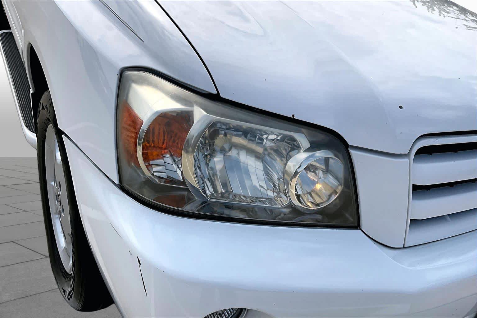 Used 2004 Toyota Highlander Limited FWD image 26
