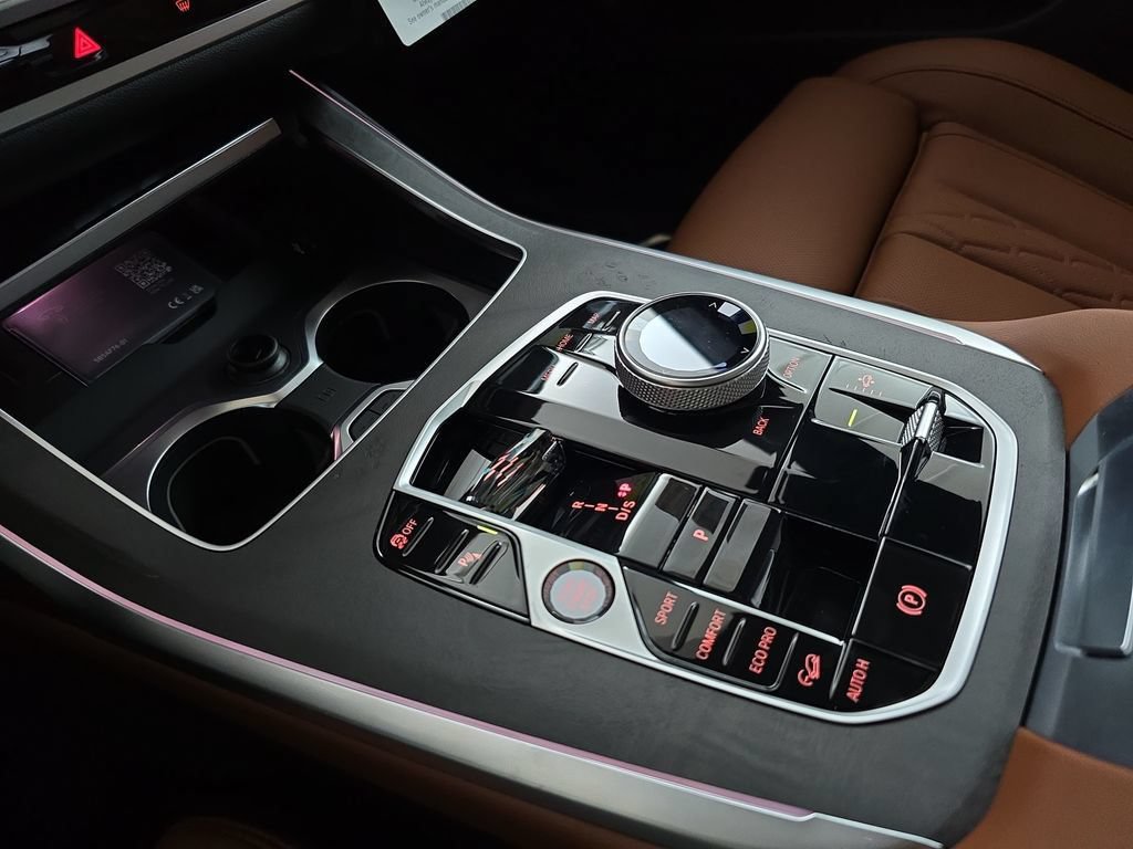 New 2027 BMW X7 M60i AWD/4WD image 25