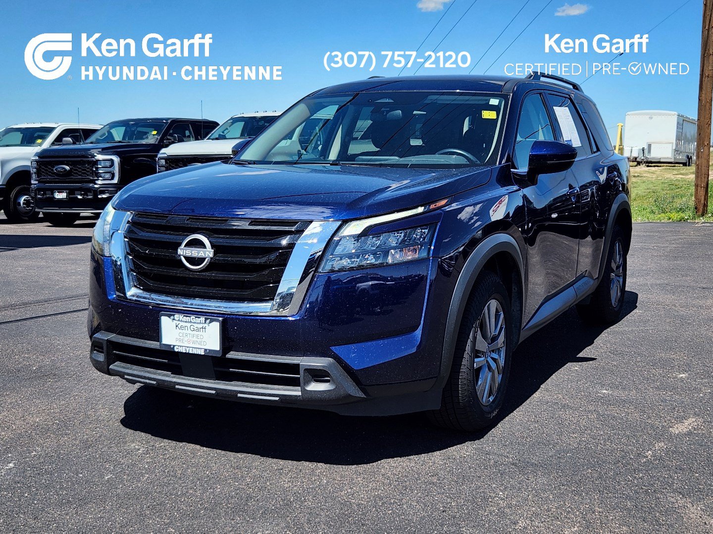 Used 2025 Nissan Pathfinder SV