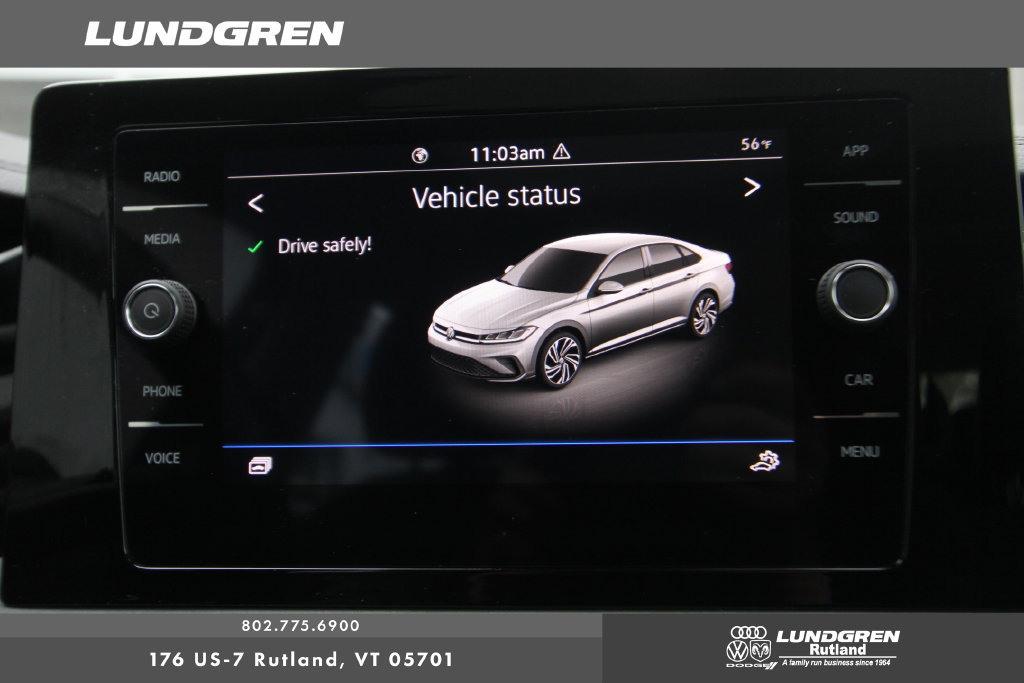 Used 2025 Volkswagen Jetta SE FWD image 7