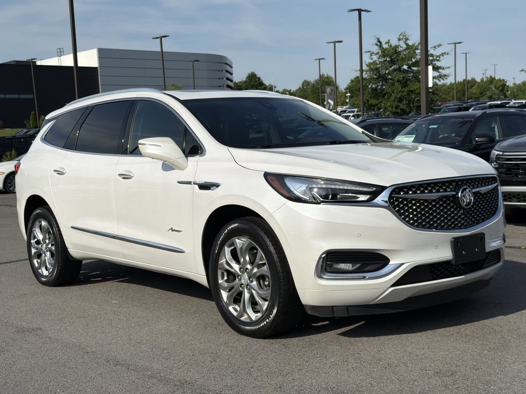 Used 2020 Buick Enclave Avenir w/ Avenir Technology Package FWD image 7