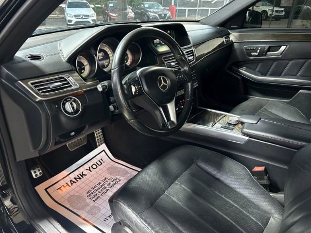 Used 2016 Mercedes-Benz E 400 Sedan image 12