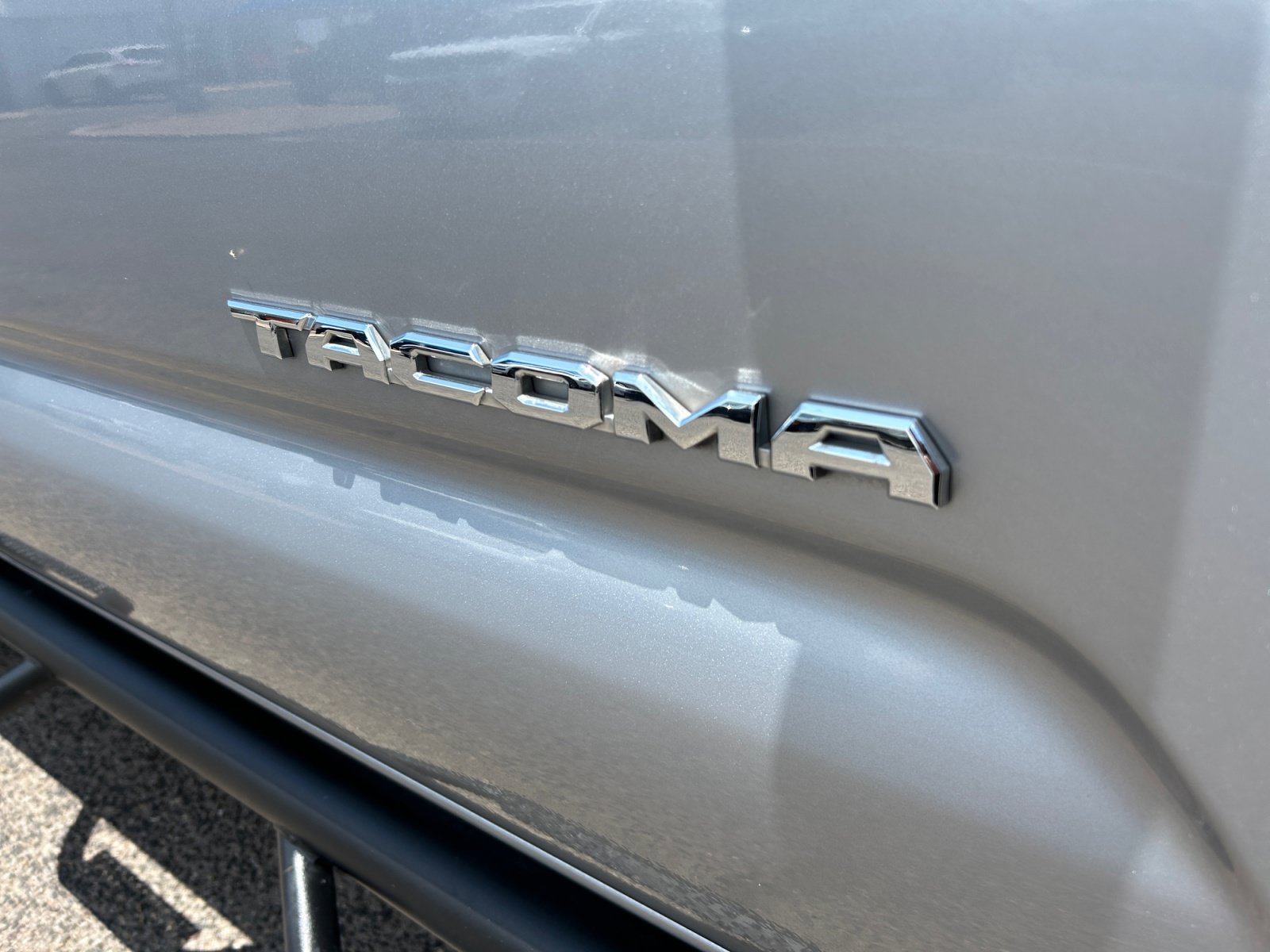 Used 2021 Toyota Tacoma TRD Off-Road w/ Technology Package AWD/4WD image 24