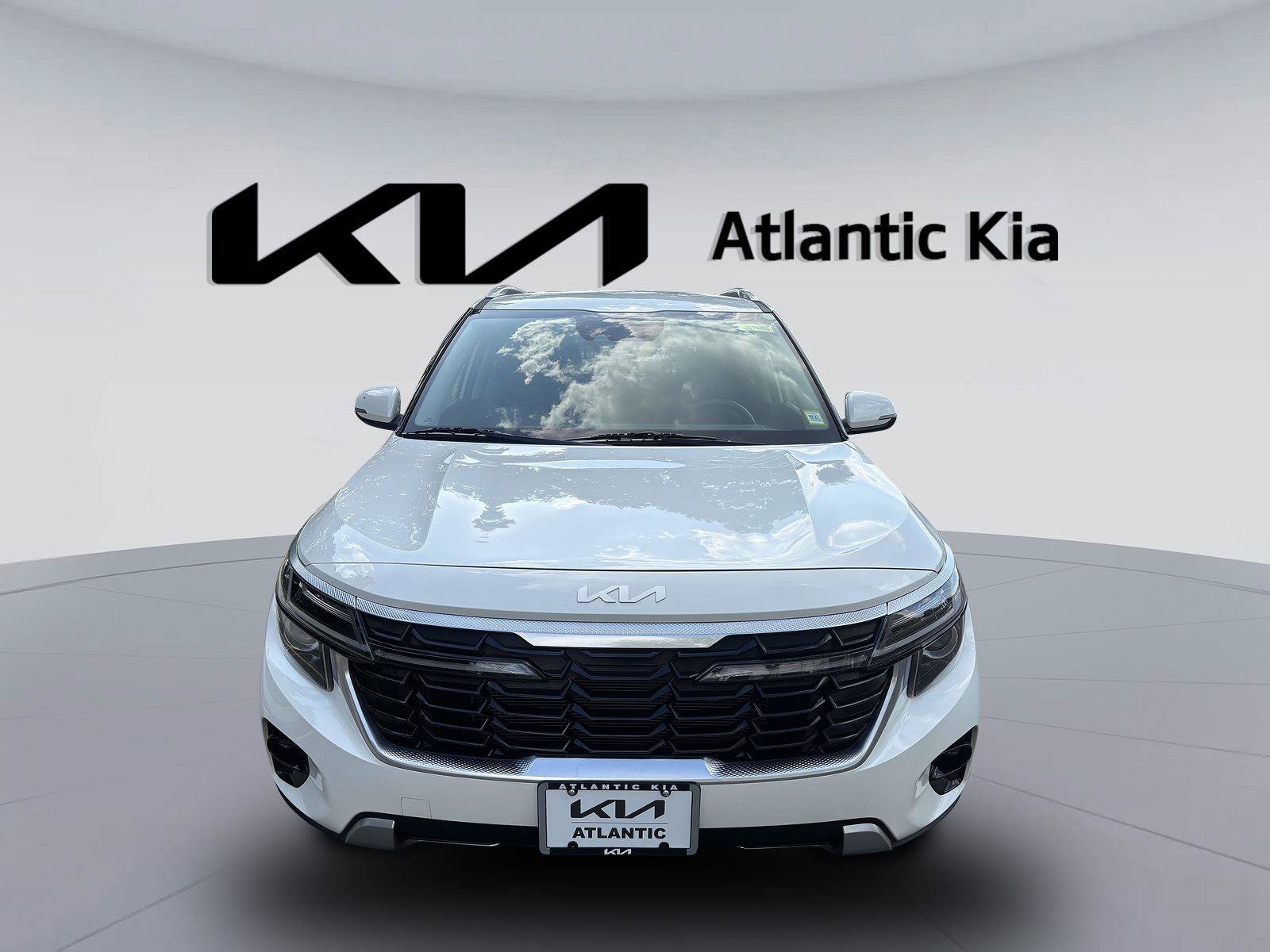 Certified 2024 Kia Seltos S AWD/4WD image 2