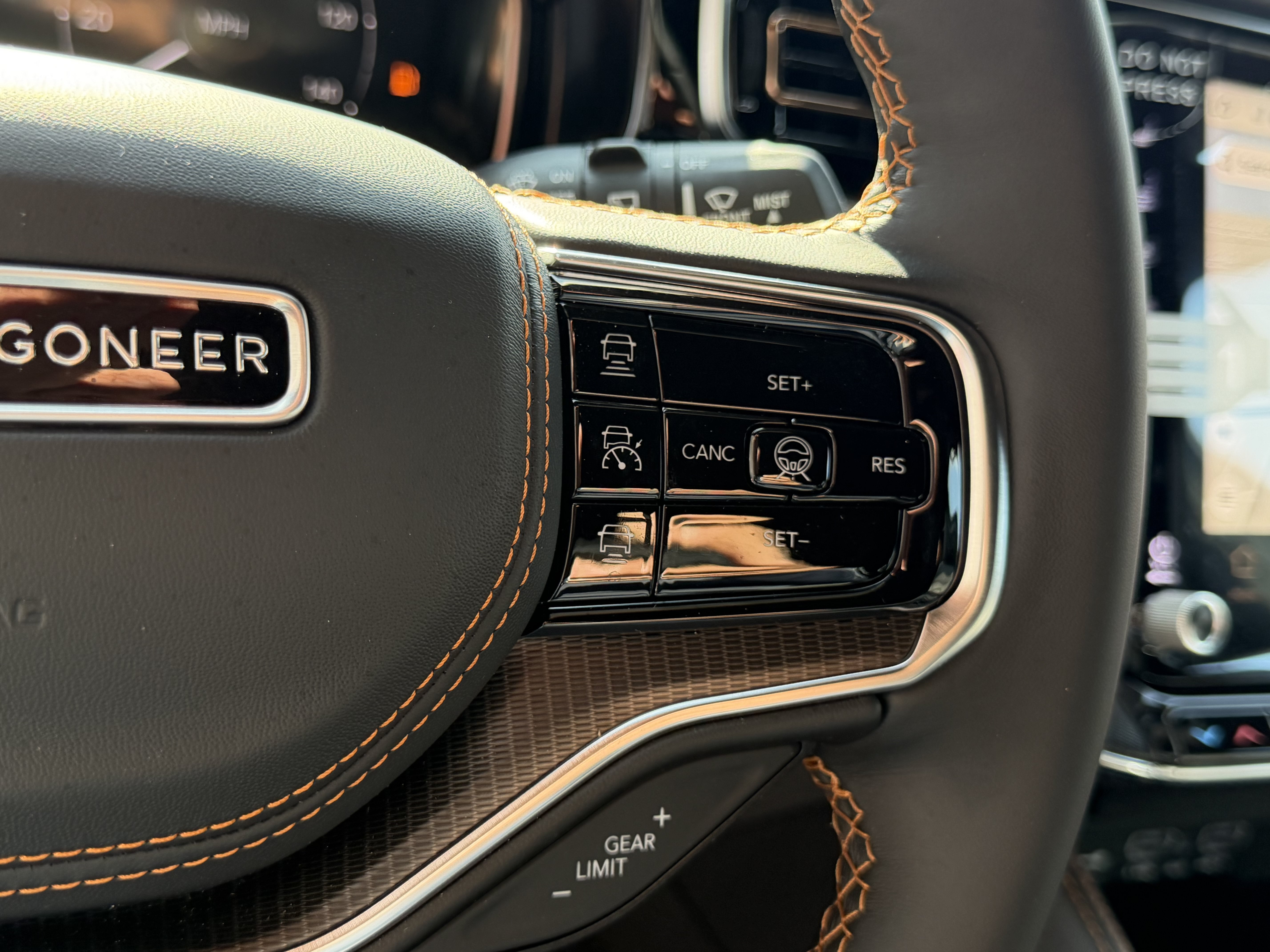 New 2026 Jeep Grand Wagoneer Summit AWD/4WD image 22