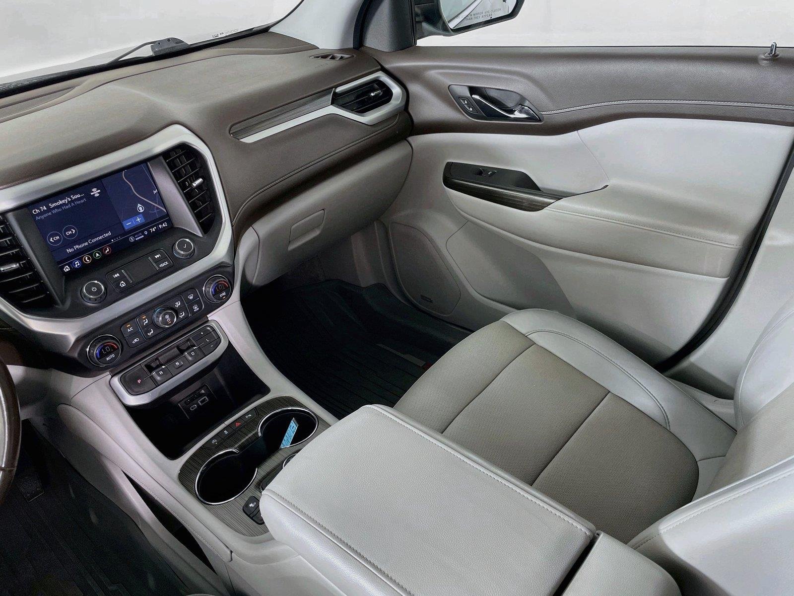Used 2021 GMC Acadia SLT w/ LPO, Floor Liner Package FWD image 27