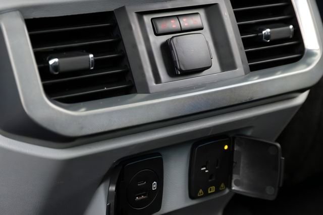 Used 2021 Ford F150 Limited image 23