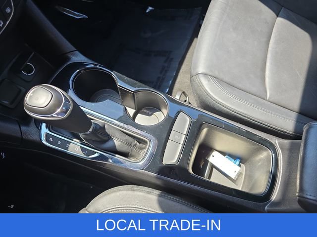 Used 2017 Chevrolet Cruze Premier FWD image 24